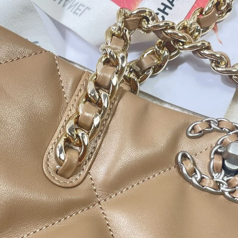 Bold Chanel Shopping Bags 52637