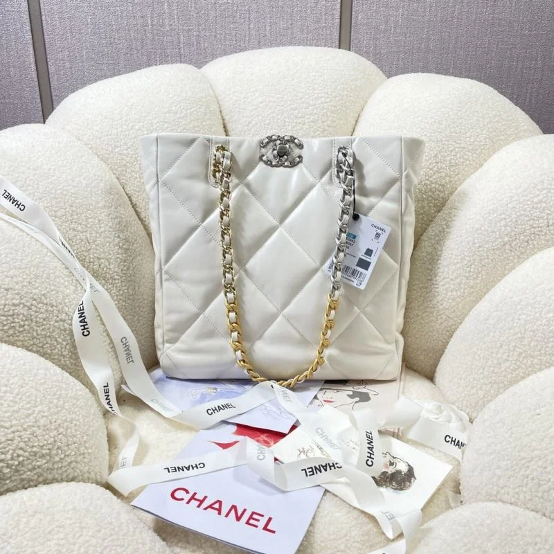 Chanel Shopping Bags Supportive 52618