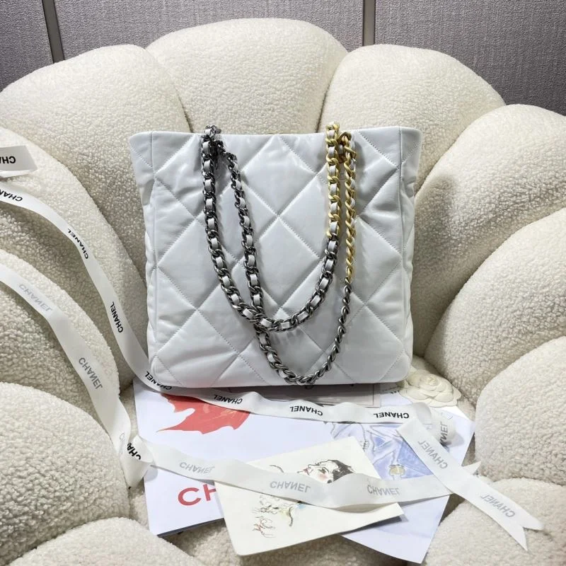 Chanel Shopping Bags Chic 52608