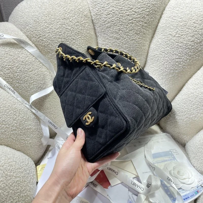 Contemporary Chanel Shopping Bags 52658