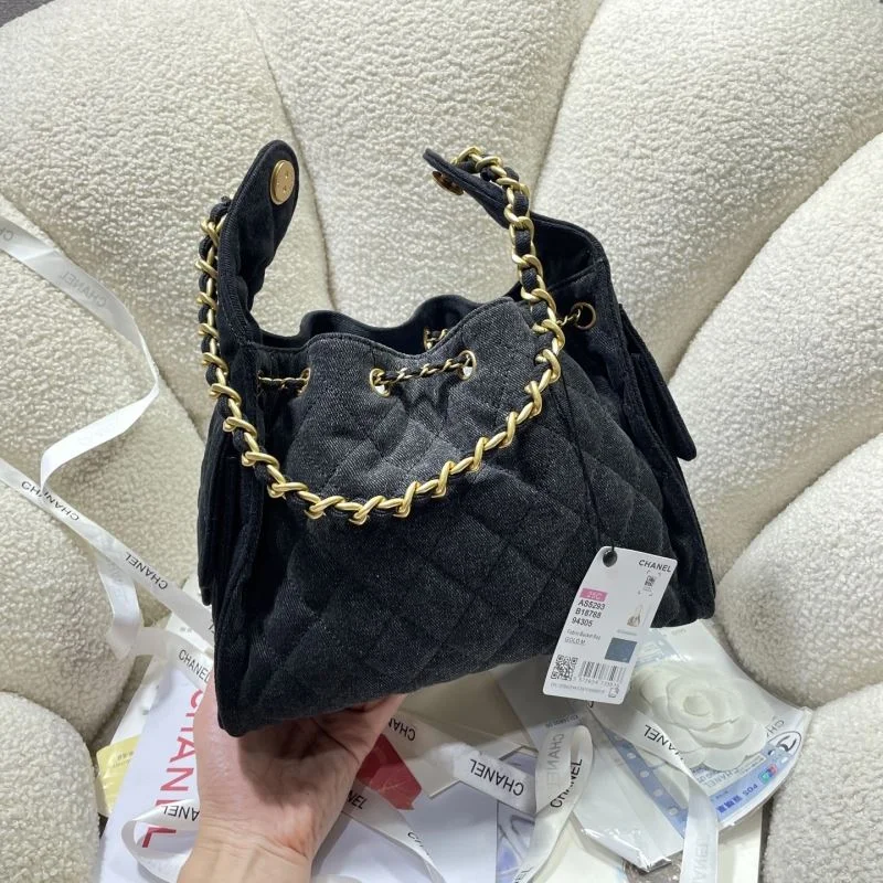 Contemporary Chanel Shopping Bags 52658