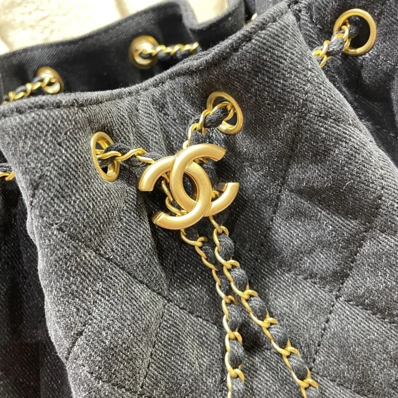 Contemporary Chanel Shopping Bags 52658