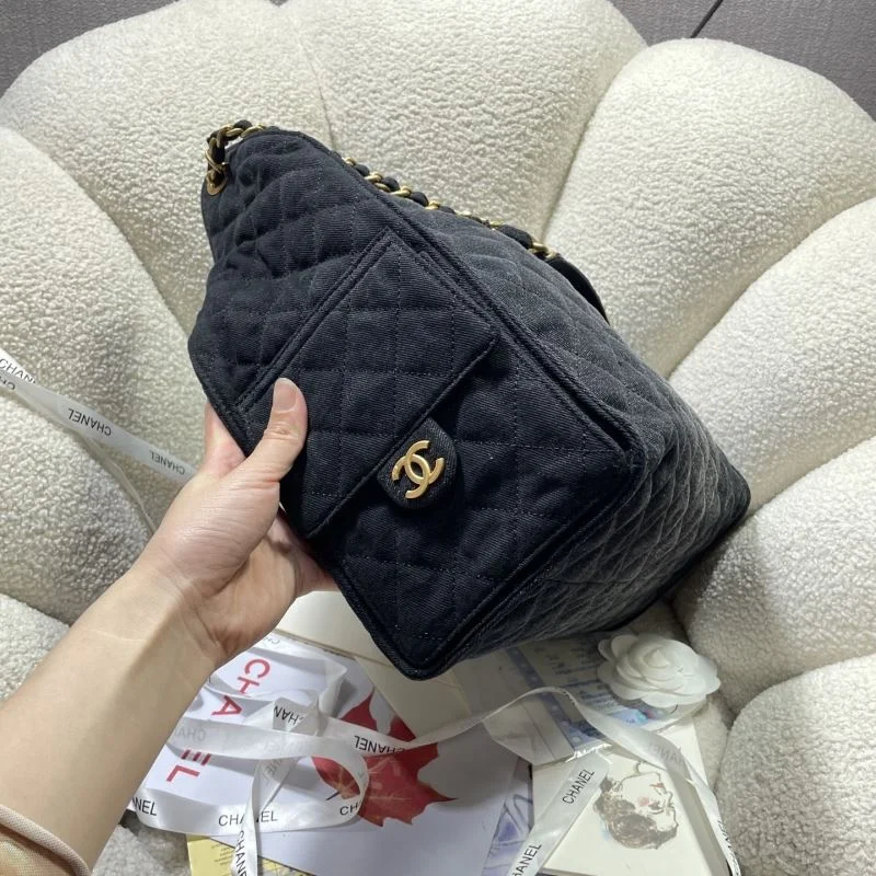 Chanel Shopping Bags StreetReady 52609