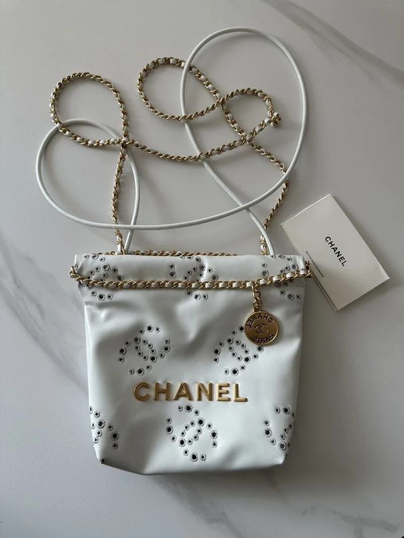 Functional Chanel Shopping Bags 52600