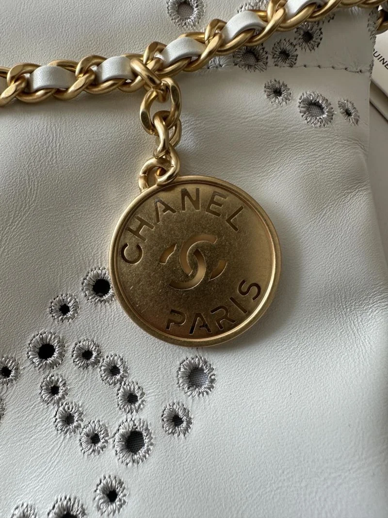 Functional Chanel Shopping Bags 52600