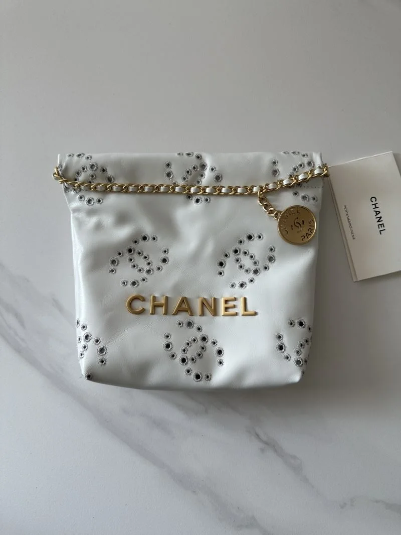 Functional Chanel Shopping Bags 52600