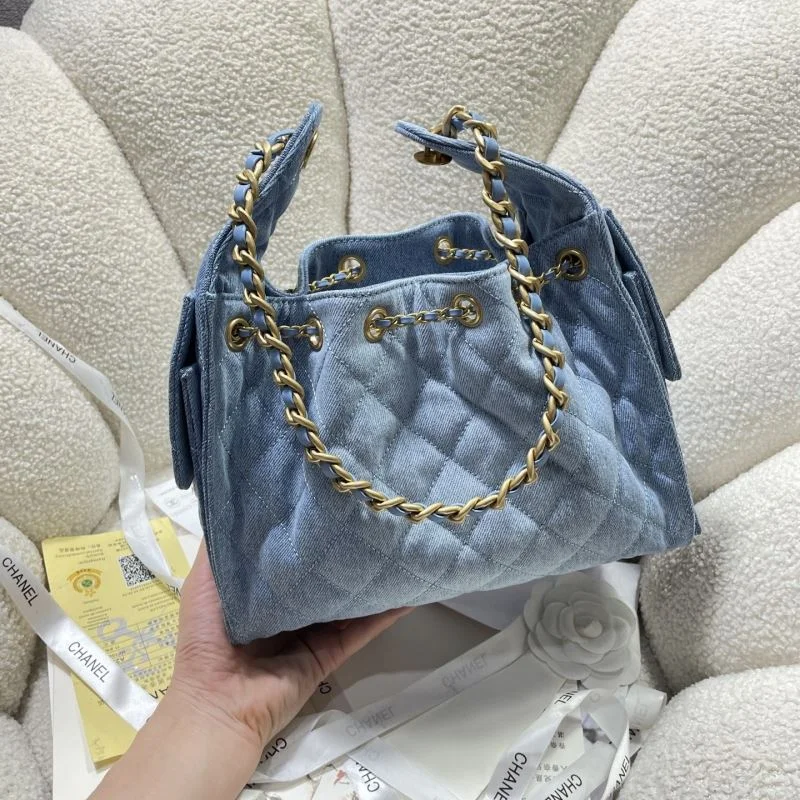 Lightweight Chanel Shopping Bags 52623