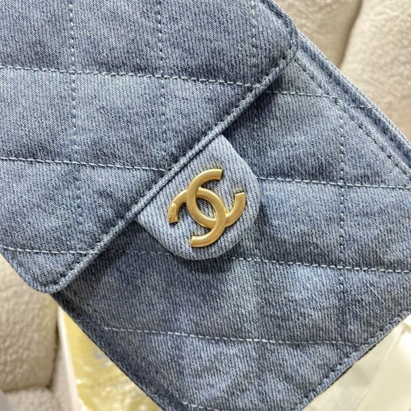 Lightweight Chanel Shopping Bags 52623