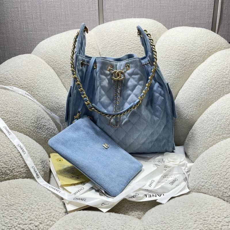 Elegant Chanel Shopping Bags 52578
