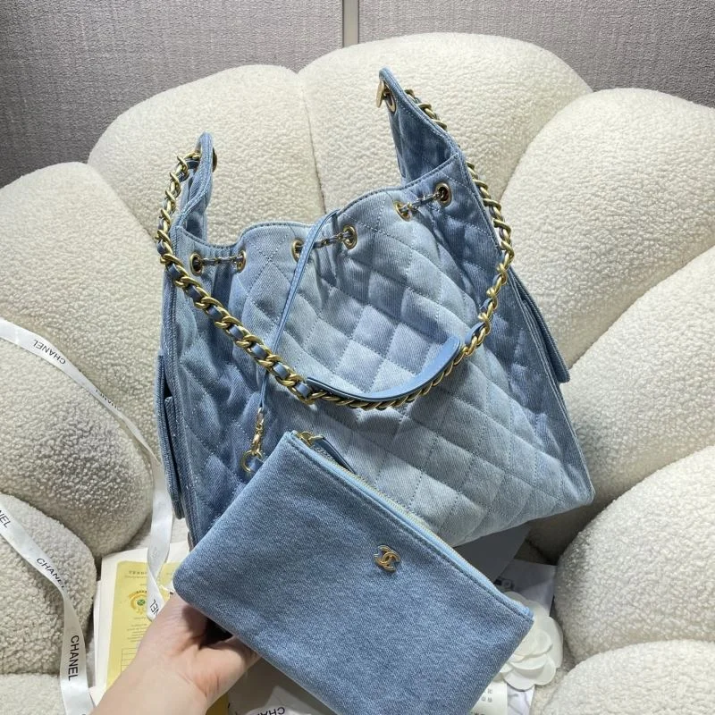 Elegant Chanel Shopping Bags 52578