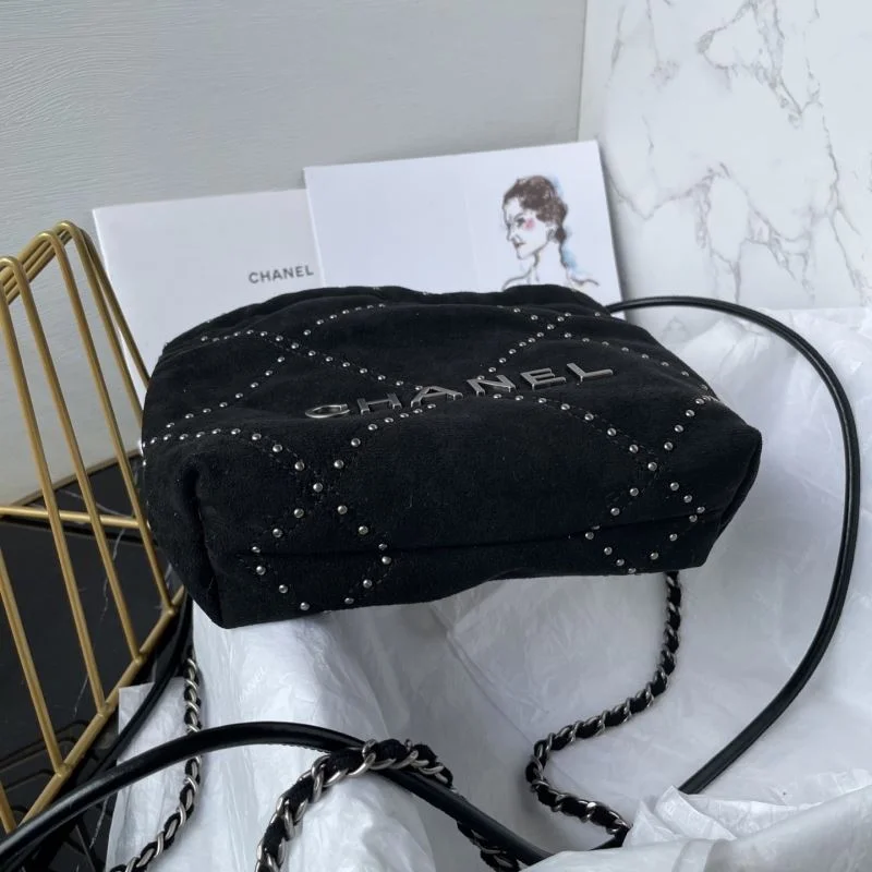 Chanel Shopping Bags Snug 52581
