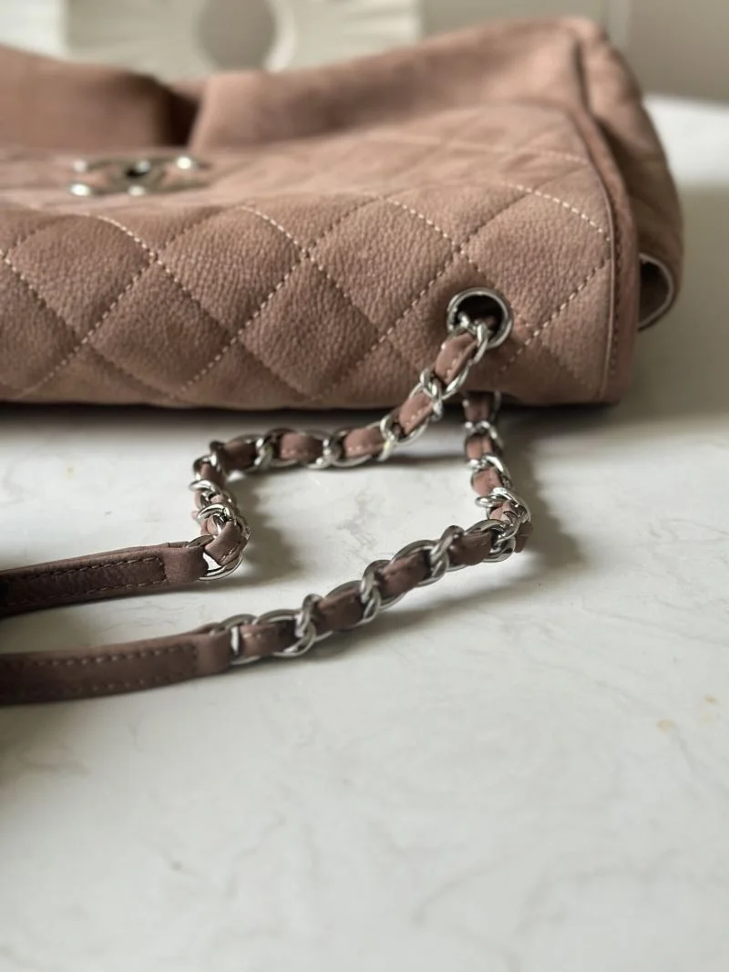 Attractive Chanel Shopping Bags 52575