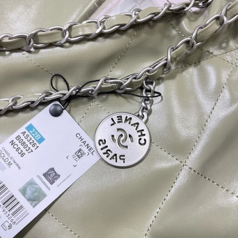 Effortless Chanel Shopping Bags 52664