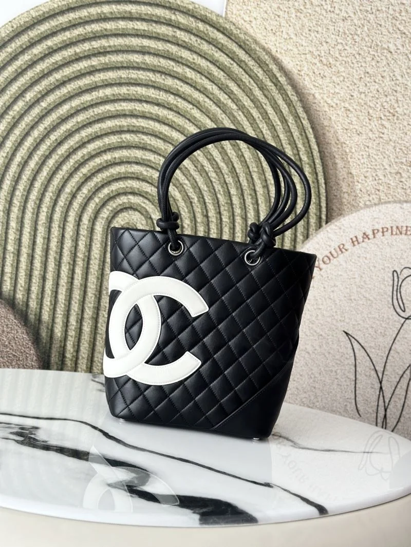 Contemporary Chanel Shopping Bags 52558