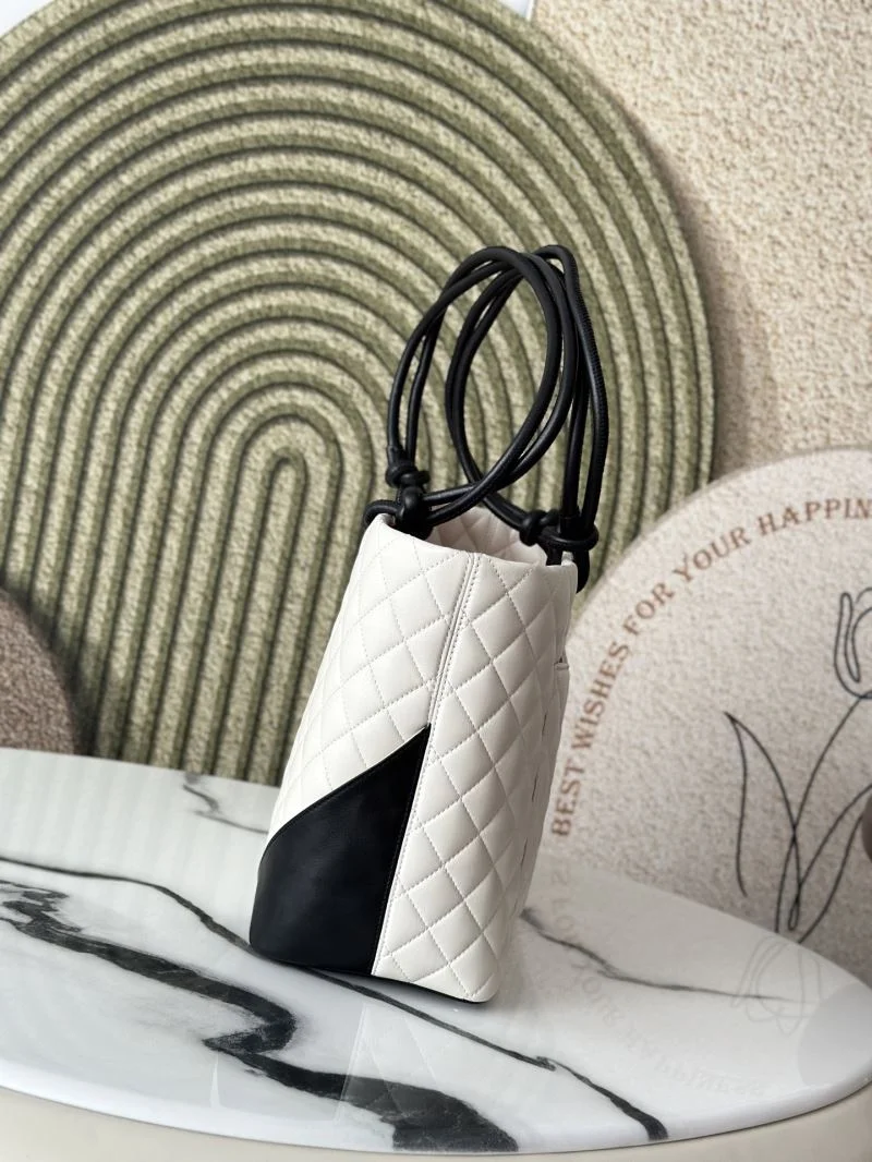 Chanel Shopping Bags Premium 52560