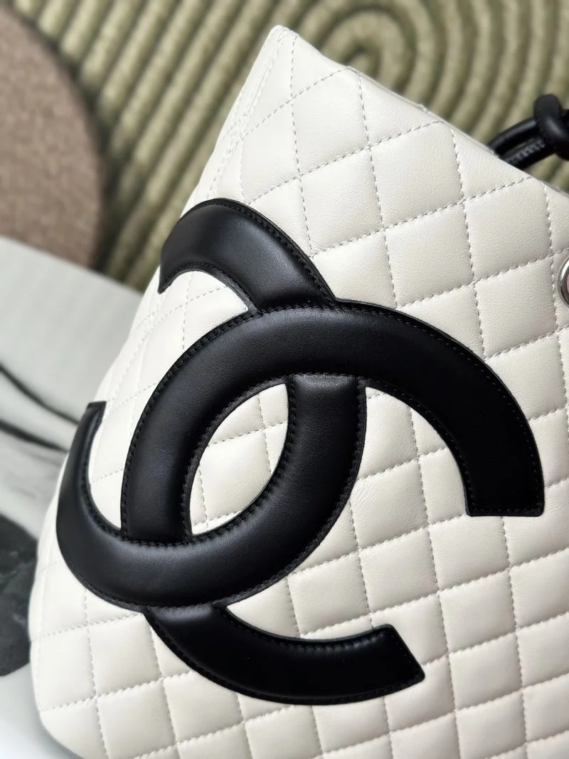 Chanel Shopping Bags Premium 52560