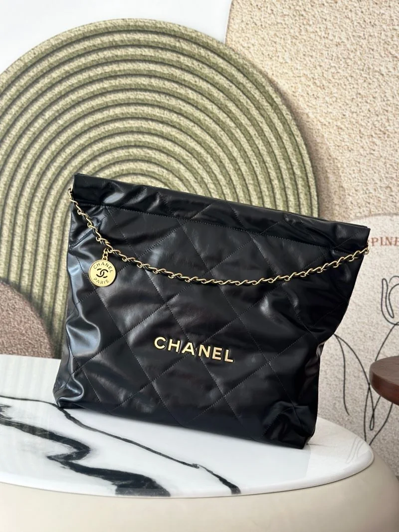 Chanel Shopping Bags StreetReady 52555