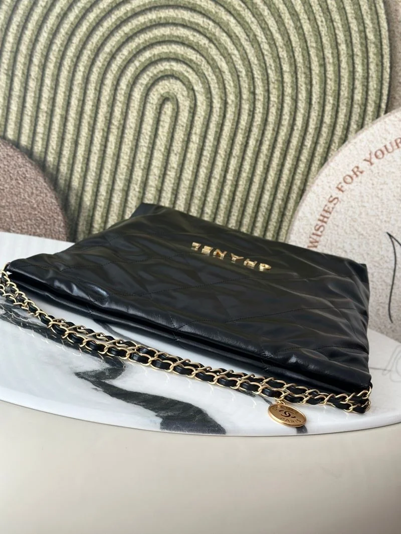 Chanel Shopping Bags StreetReady 52555