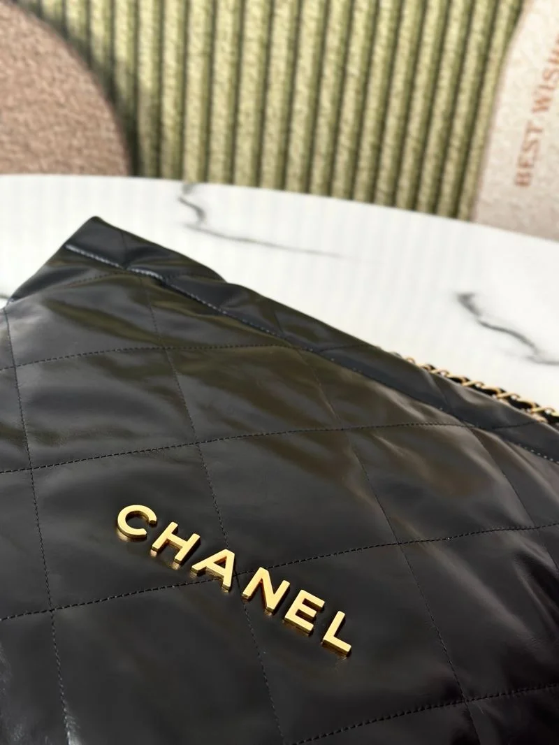 Chanel Shopping Bags StreetReady 52555