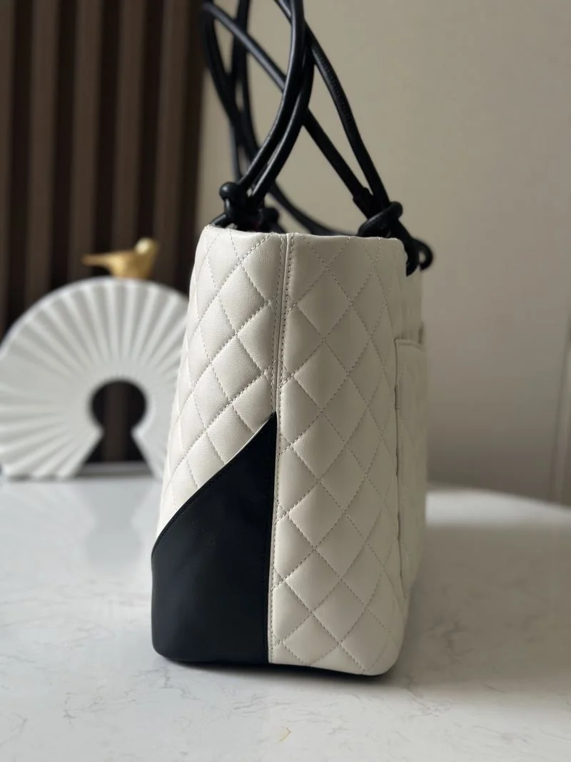 Reliable Chanel Shopping Bags 52569