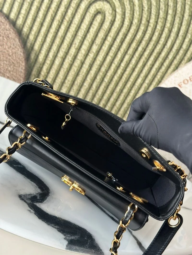 Chanel Shopping Bags Flexible 52546