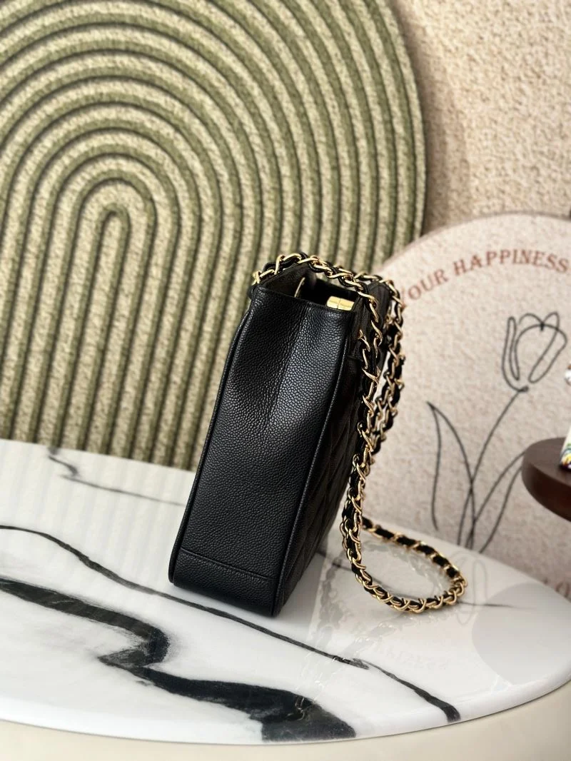 TravelReady Chanel Shopping Bags 52543