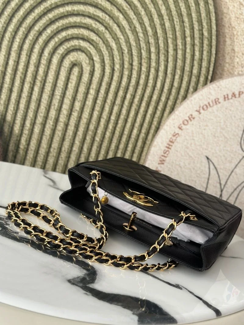 TravelReady Chanel Shopping Bags 52543