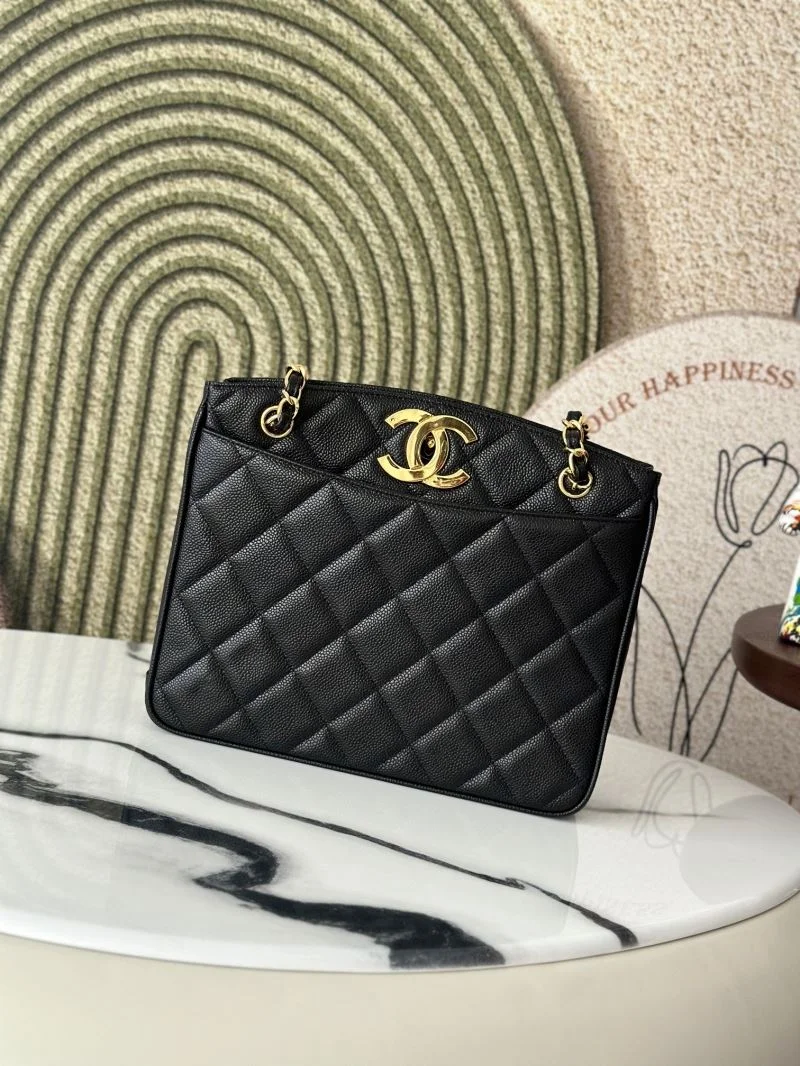 TravelReady Chanel Shopping Bags 52543