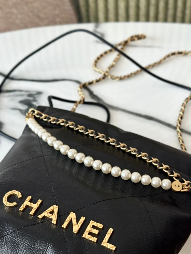 Fashionable Chanel Shopping Bags 52544