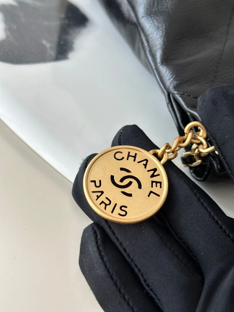 Fashionable Chanel Shopping Bags 52544