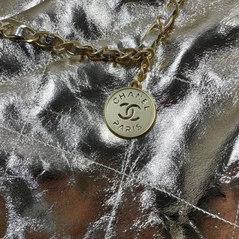 Chanel Shopping Bags ZipUp 52537