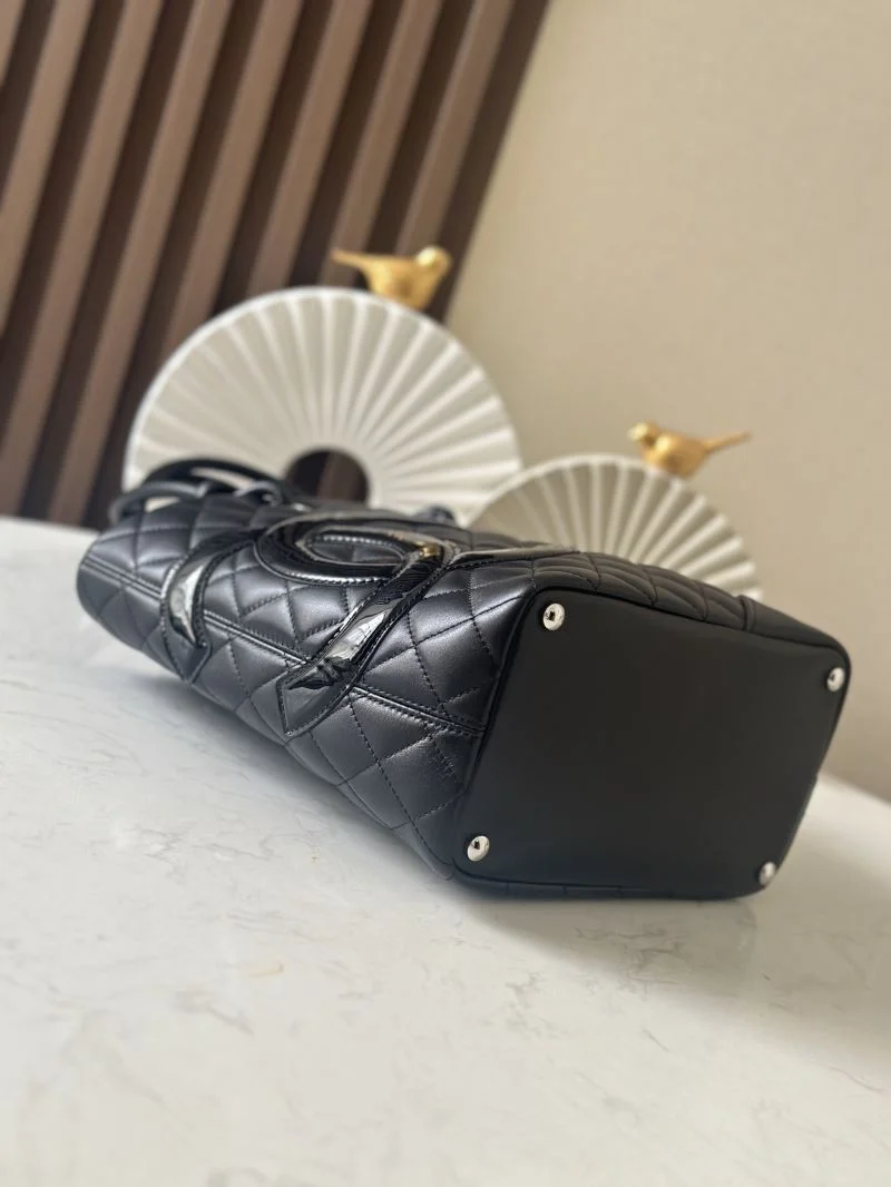 Breathable Chanel Shopping Bags 52535