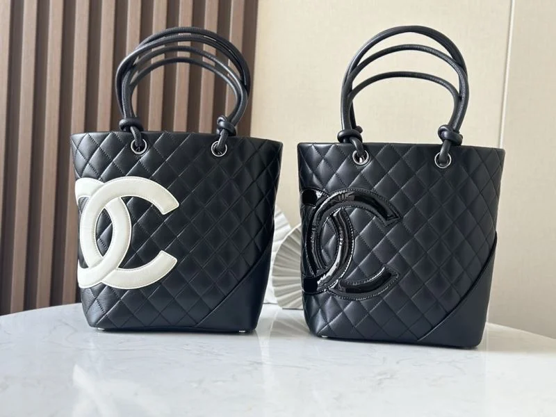 Breathable Chanel Shopping Bags 52535