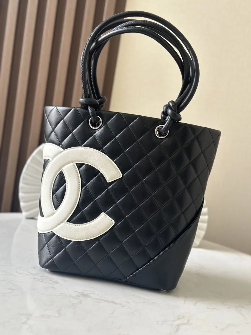 Sleek Chanel Shopping Bags 52538