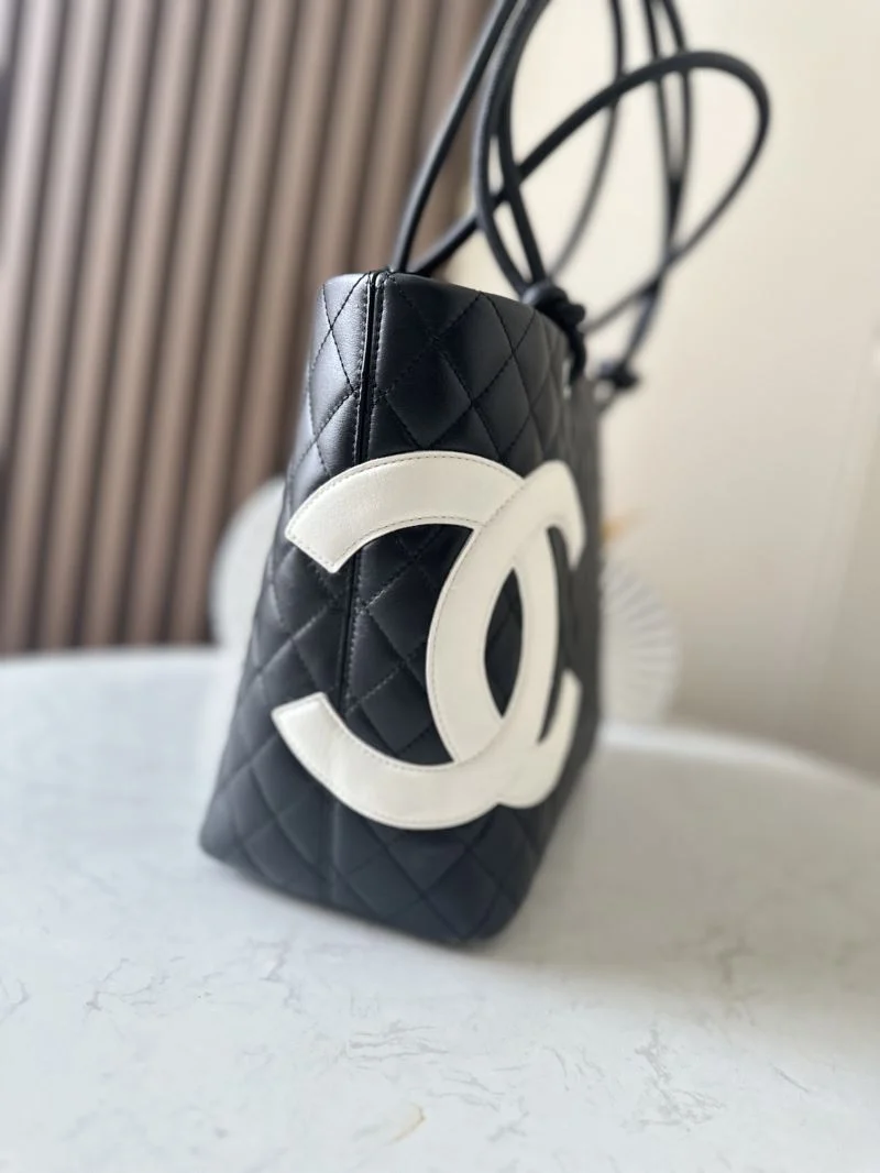 Chanel Shopping Bags WellDesigned 52533