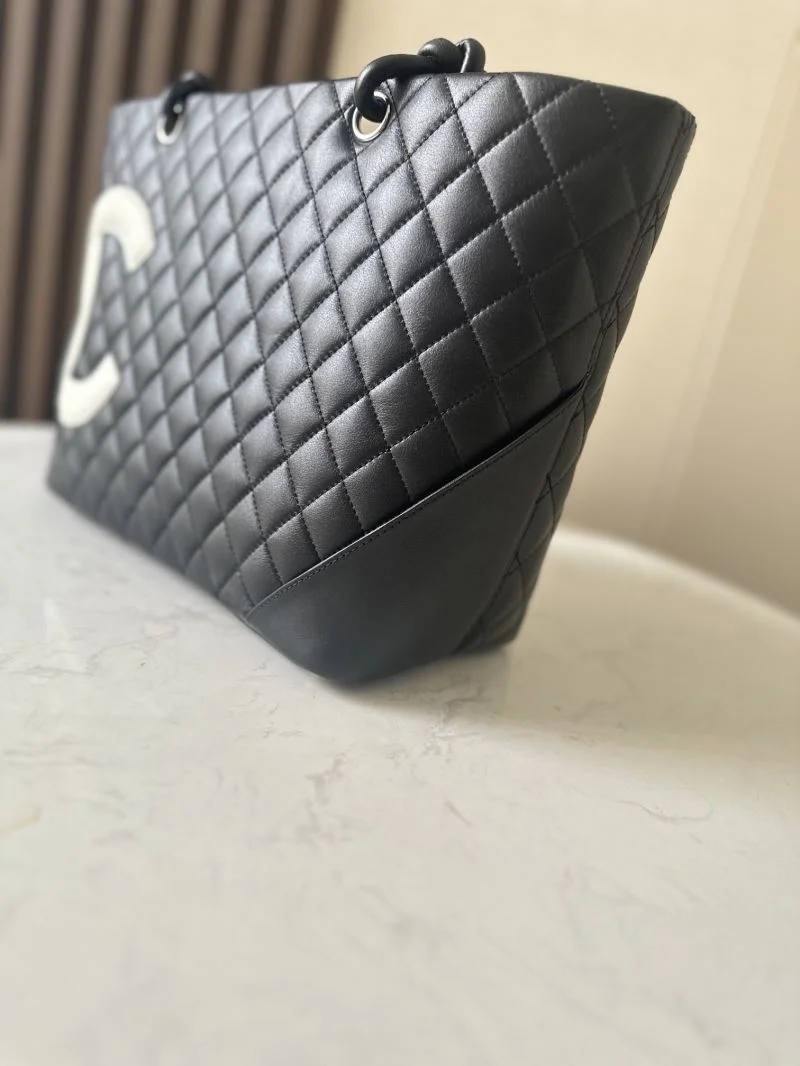 Chanel Shopping Bags WellDesigned 52533