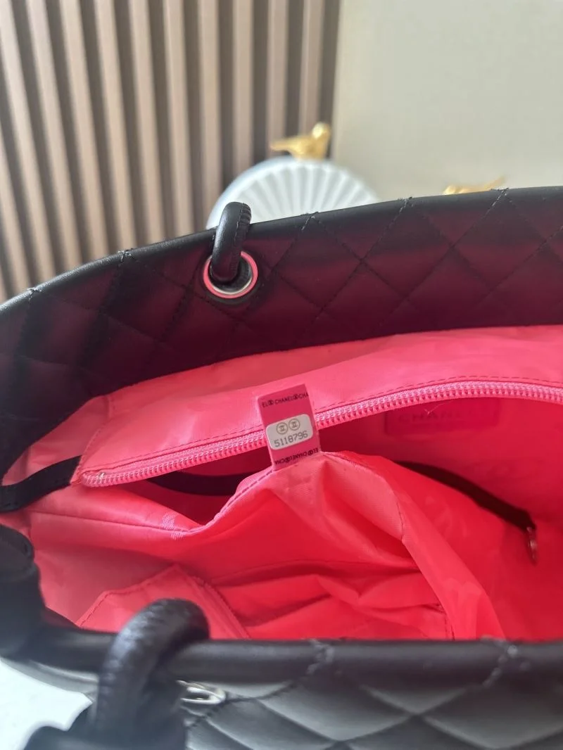 Chanel Shopping Bags WellDesigned 52533