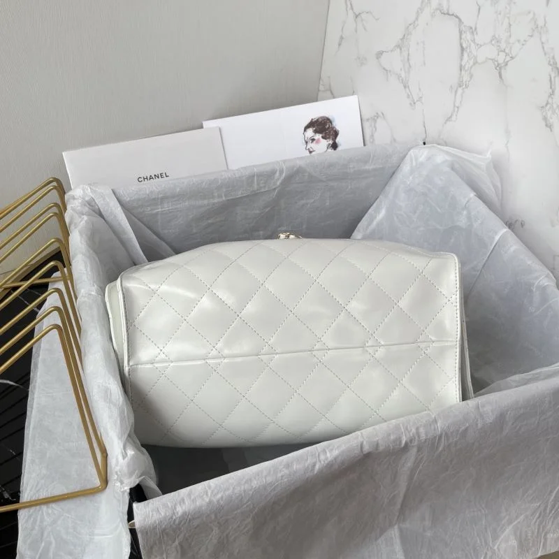 Modern Chanel Shopping Bags 52564