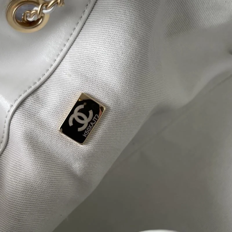 Modern Chanel Shopping Bags 52564