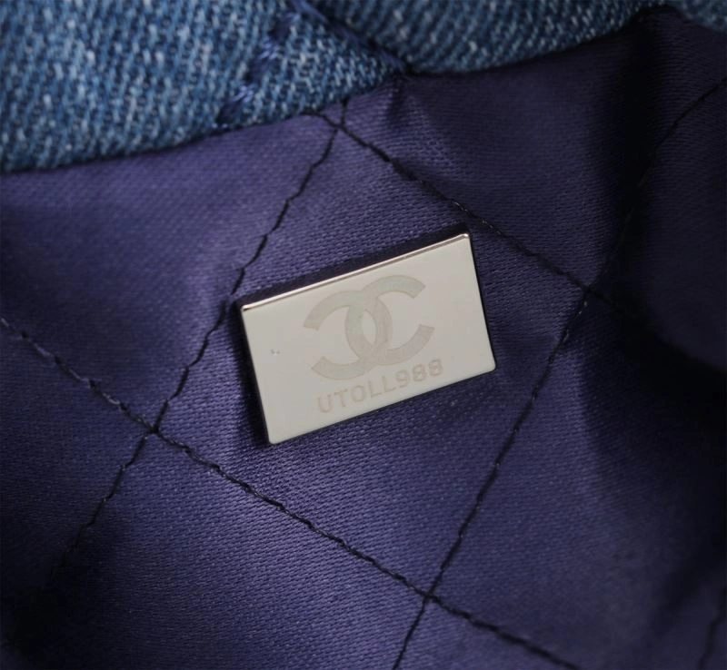 Chanel Shopping Bags WellDesigned 86304