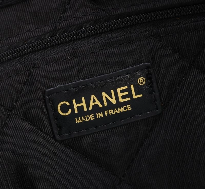 Chanel Shopping Bags Compact 86301