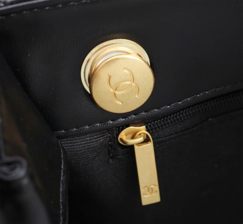 Comfortable Chanel Shopping Bags 86302