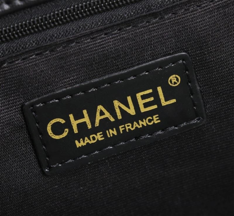 Comfortable Chanel Shopping Bags 86302