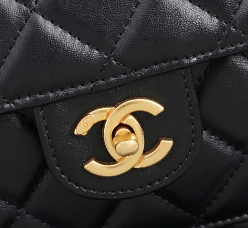 Comfortable Chanel Shopping Bags 86302