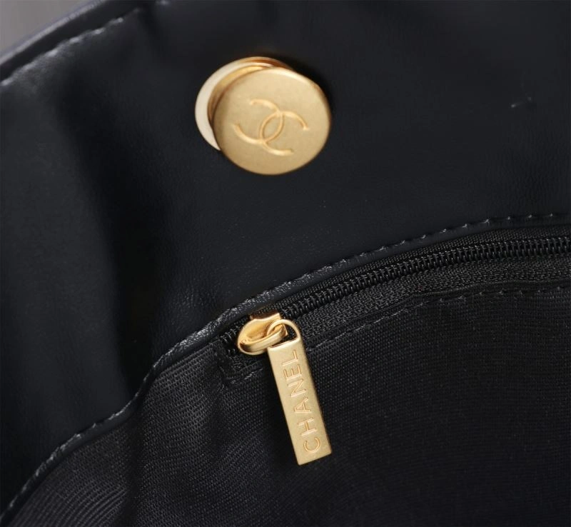 Chanel Shopping Bags Attractive 86300