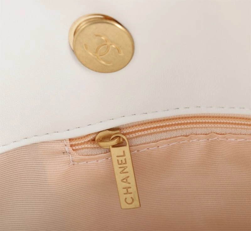 SunProtective Chanel Shopping Bags 86299