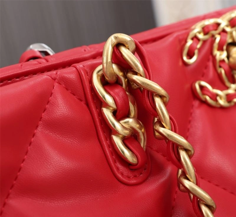 Breathable Chanel Shopping Bags 86297