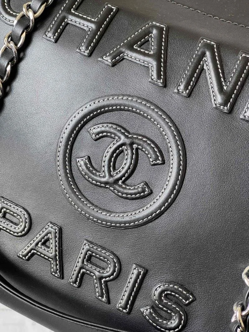 Chanel Shopping Bags Breathable 54825