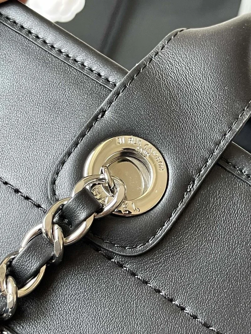 Chanel Shopping Bags Breathable 54825