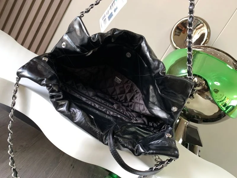 Chanel Shopping Bags Vibrant 54812